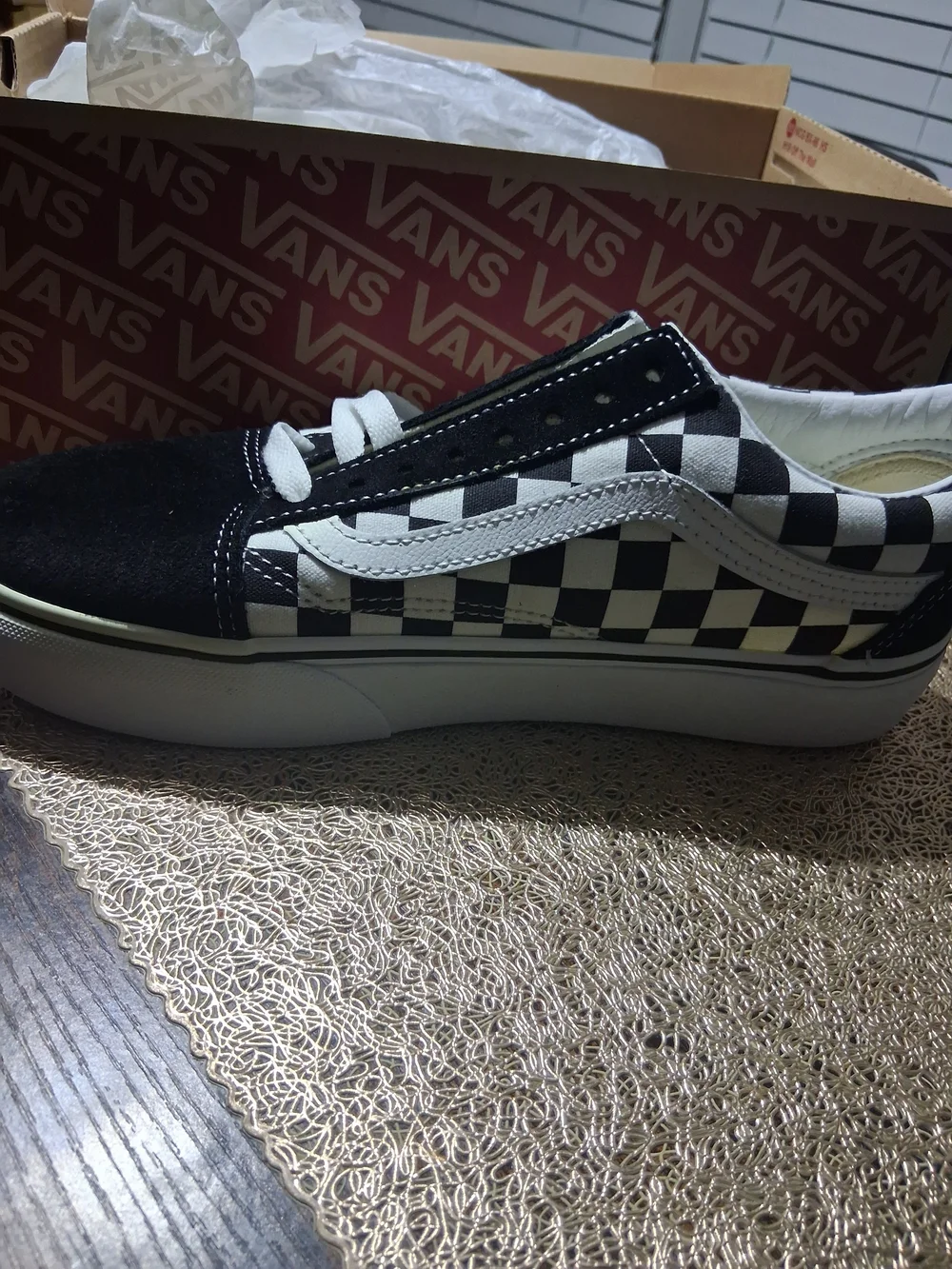 Vans Men's Black & White Checkerboard Old Skool Casual Sneakers